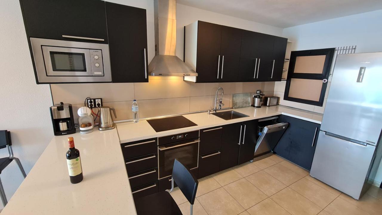 פלאיה דל קורה Deluxe 3 Rooms74M2,2Air Condit 2Tv Seaview On Amadores,2 Heatpools, Parking, 600 Mb,Dishwasher,2Lift,,3 Beaches מראה חיצוני תמונה