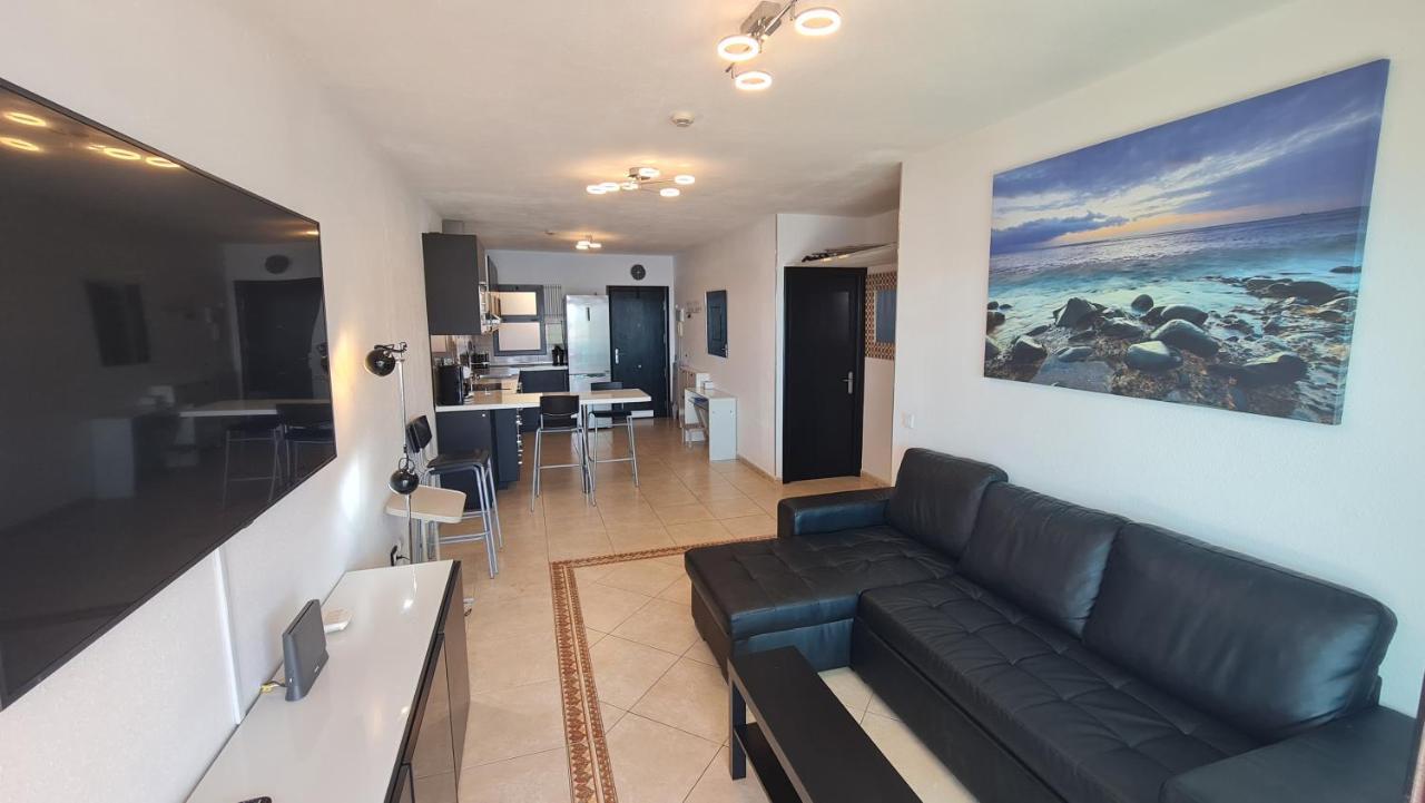 פלאיה דל קורה Deluxe 3 Rooms74M2,2Air Condit 2Tv Seaview On Amadores,2 Heatpools, Parking, 600 Mb,Dishwasher,2Lift,,3 Beaches מראה חיצוני תמונה