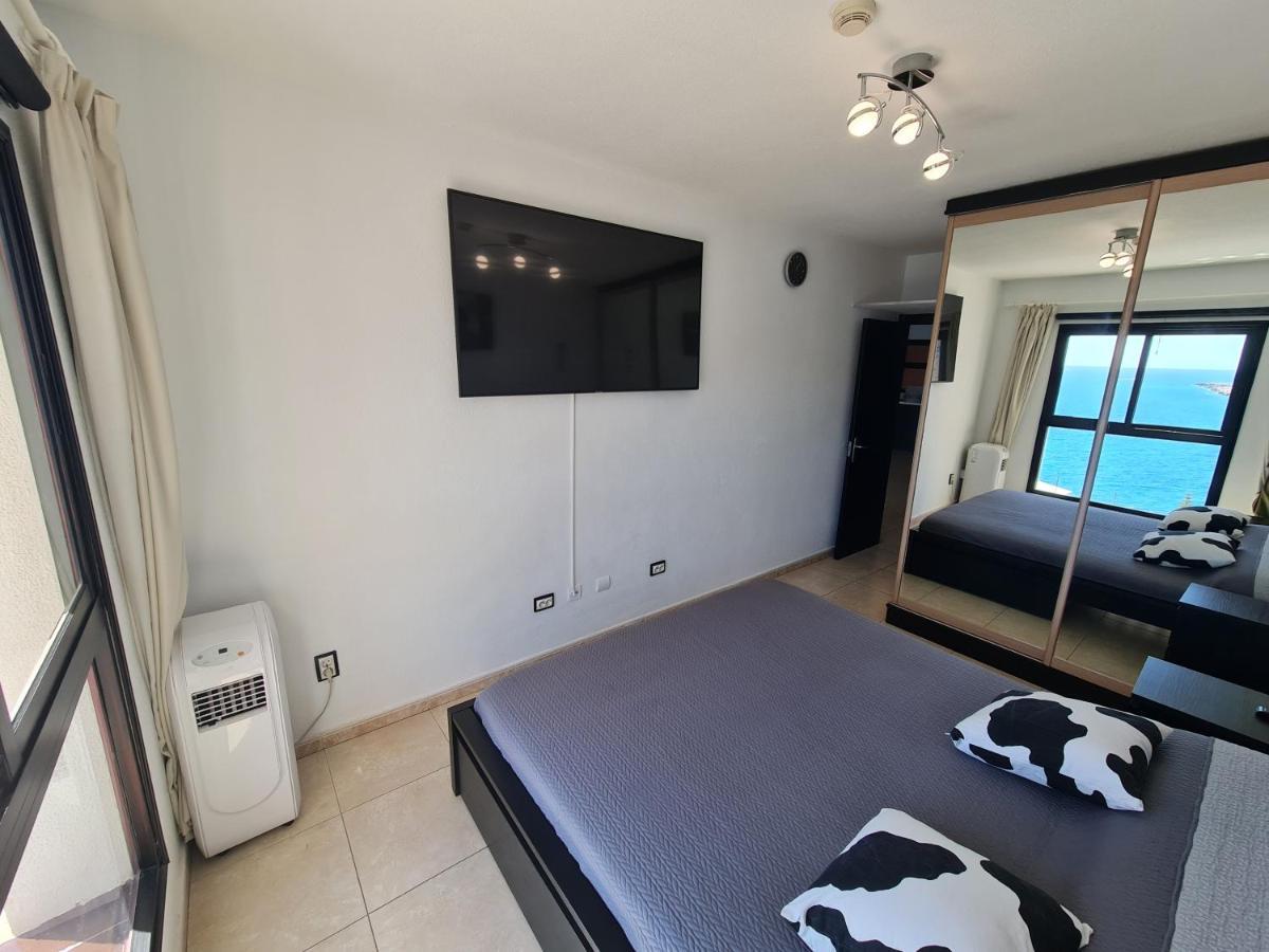 פלאיה דל קורה Deluxe 3 Rooms74M2,2Air Condit 2Tv Seaview On Amadores,2 Heatpools, Parking, 600 Mb,Dishwasher,2Lift,,3 Beaches מראה חיצוני תמונה